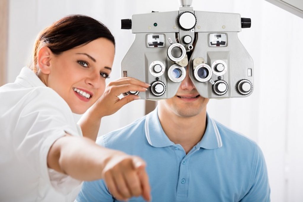 Why Consulting An Optometrist At Regular Intervals Is Important? Healthgk